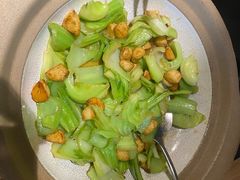 -新淮扬村·淮扬菜·北京烤鸭·世界美食之都示范店(崇文门店)