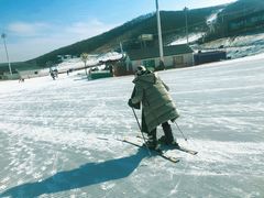 -长春莲花山滑雪场