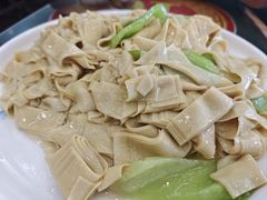 尖椒干豆腐-老庞家水馅包子馆