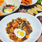 上海正宗的炸酱面在哪里可以吃到啊？！