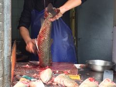 -梅记大块头爆鱼店(乍浦路店)