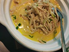 -鸽子侯·家宴·平价海鲜(市图书馆店)