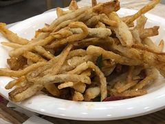 -江城燕子大排档(江汉路步行街店)