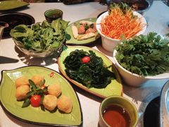 -一叶一世界·素食餐厅(锦华万达店)