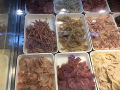 -紫燕百味鸡(灵岩南路店)