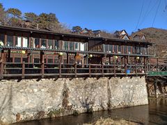 -北京水岸山吧度假村(雁栖镇店)