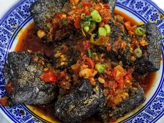 油炸臭豆腐-新新湘菜馆(新中街二条店)