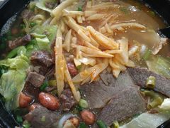 -龙记桂林米粉(财满街店)
