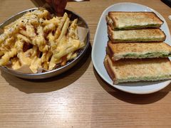 -HELLO 27 意面·沙拉·帕尼尼