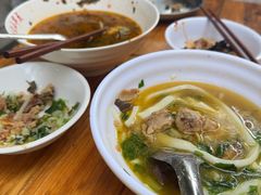 -文山荷鲜居(翠湖店)