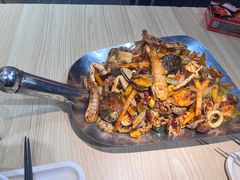 海鲜来一锹-领蟹祥记·香辣蟹·特色小海鲜(奥体天虹店)
