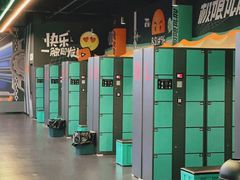-极限PLAY运动娱乐新世界·团建派对潮玩休闲馆·室内蹦极高空游乐园