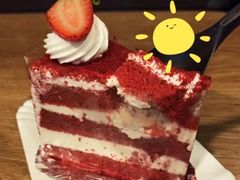 红丝绒半熟芝士蛋糕-瑞幸咖啡(尚都国际店)