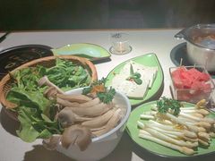 -一叶一世界•素食餐厅(环球中心店)