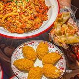小龙虾品质没的说个个都新鲜 剥壳嗦肉分分钟都超嗨的