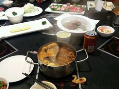 -小天鹅火锅·一线江景洪鼎旗舰店(洪崖洞店)