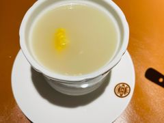 经典老火靓汤-老坑记·香港经典粤菜馆
