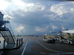 -中免(澳门机场免税店)