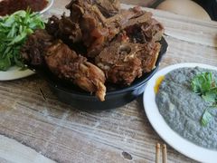 -宝瑞门钉肉饼店