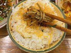 -拈签一笑黄牛肉辣卤串串