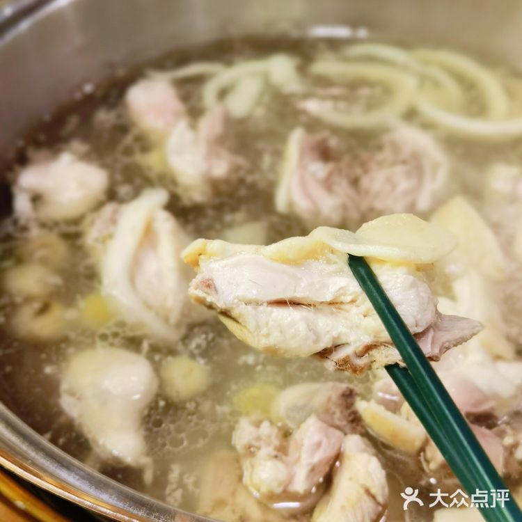 原生态椰子鸡，不用去海南就能吃到的地道椰子鸡