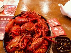 -老鄞江清水龙虾•赵赵家(江北店)
