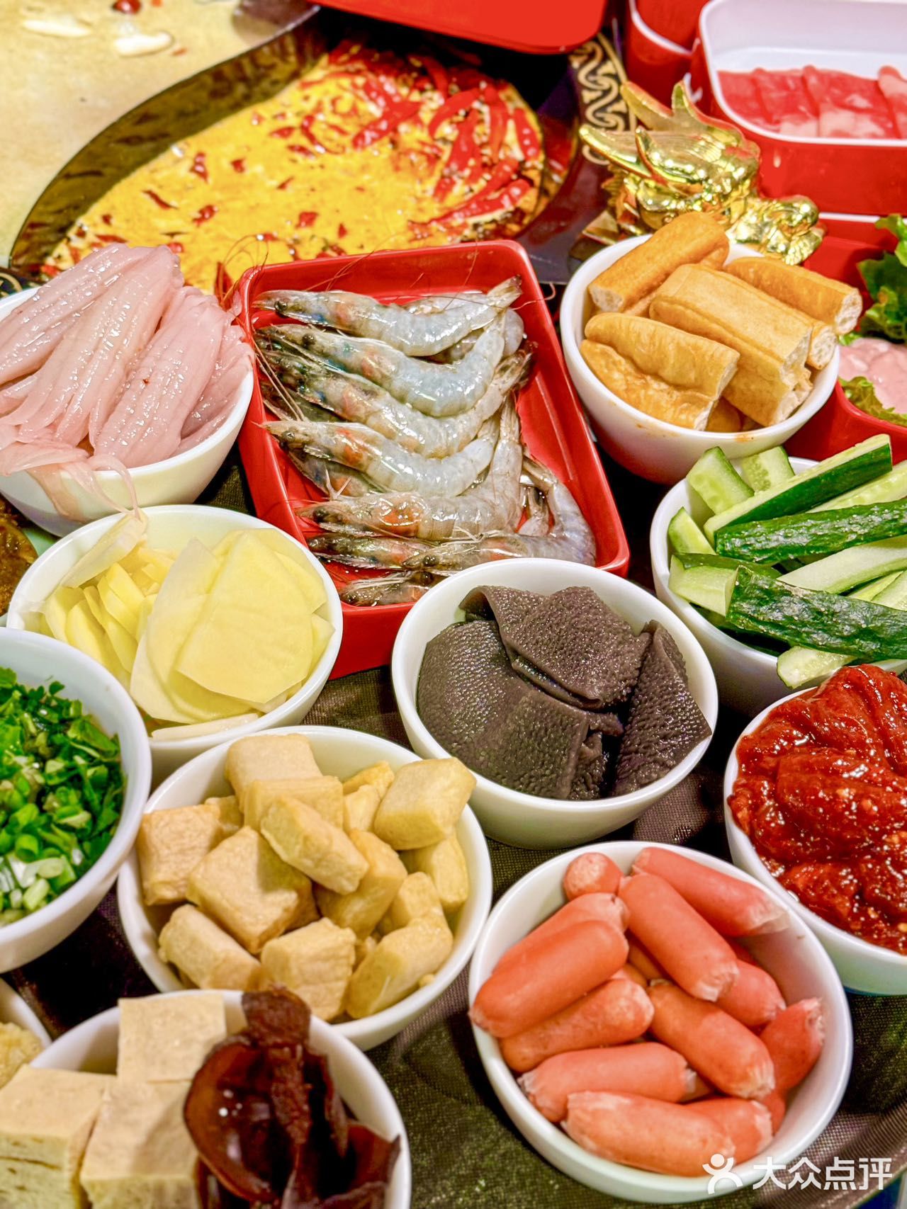天冷来吃重庆自助火锅，少少价格大大满足！