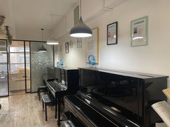 -梅纳·钢琴声乐架子鼓Mena Music(双井店)