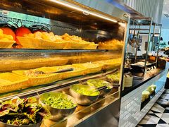 -昆山琶拉帝诗酒店·河畔咖啡厅Riverside Cafe