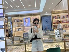 -世纪大明眼镜·蔡司战略授权店(汉街店)
