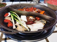 -贰回巷火锅馆(钟楼店)