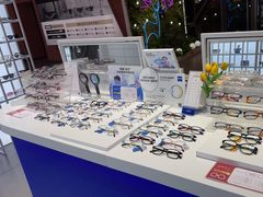 -诺柯视眼镜-蔡司依视路官方工厂店(白银路店)