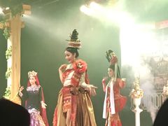 -金东尼人妖秀