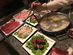 -辉哥火锅(虹桥路店)