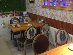 大堂-丹东立强海鲜烧烤·牛B大串(星海店)