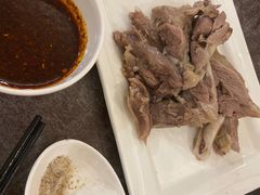 手抓羊肉半斤-贯贯吉·清真餐厅(浙江中路店)