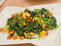 八宝菠菜-金牌餐厅·天津菜·八珍豆腐·老爆三(瓷房子店)