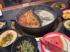 -沸炉重庆老火锅(军事博物馆店)