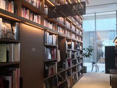 -茑屋书店(天目里店)