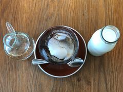 -ROAST coffee & eatery