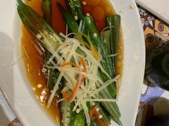 白灼秋葵-云海肴·汽锅鸡·云南菜(苏州中心店)