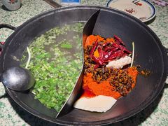 -鸿姐老火锅(静安店)