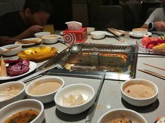 -海底捞火锅(宝龙广场夜宵主题店)