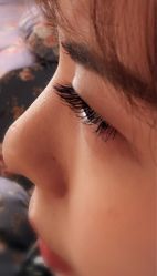 -爱美睫美甲会馆