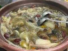 -菌小白火锅(时尚天河店)