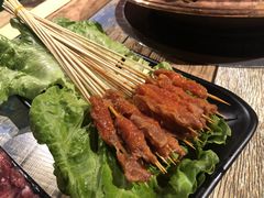 -虾弄弄海派小龙虾·牛羊蝎子火锅