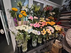 -FEI FEI FLOWER鲜花店·气球派对·宝宝宴布置(虹口德必运动Loft店)