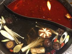 -唇辣号重庆老火锅(燕郊鑫乐汇店)