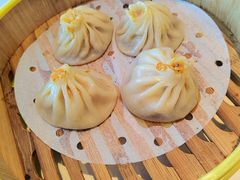 蟹黄小笼包-松鹤楼·非遗·苏帮菜(融科店)