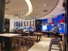 大堂-必胜客(华南摩尔店)